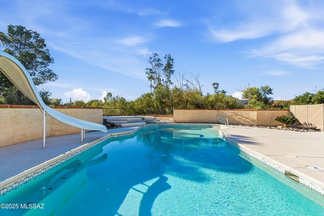 3925 N Calle Cancion, Tucson, AZ 85718