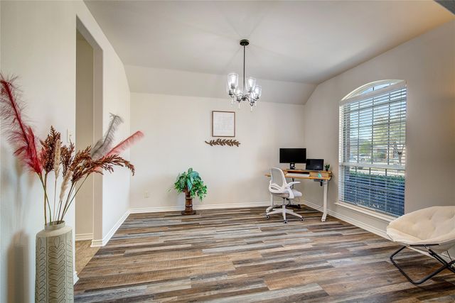 1115 Oak Ridge Road, Forney, TX 75126