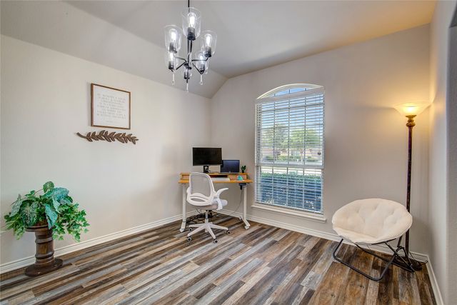 1115 Oak Ridge Road, Forney, TX 75126