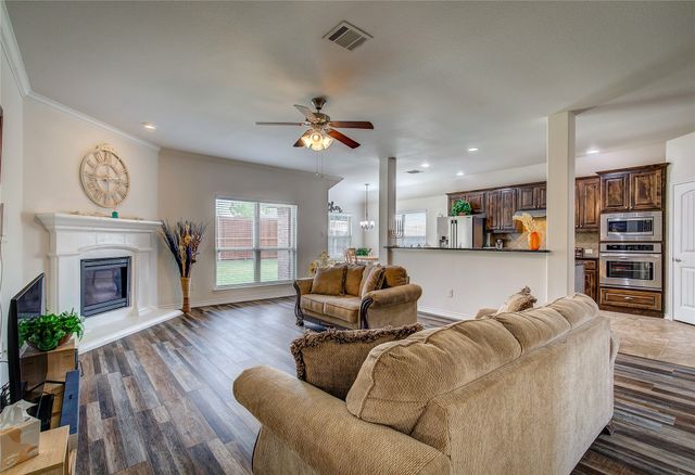 1115 Oak Ridge Road, Forney, TX 75126