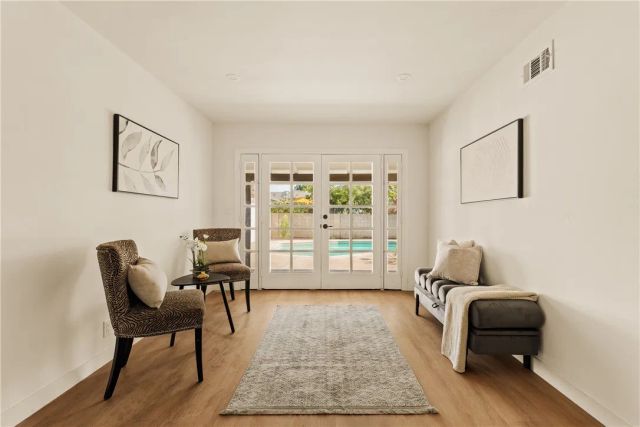 436 Hoover, Orange, CA 92867