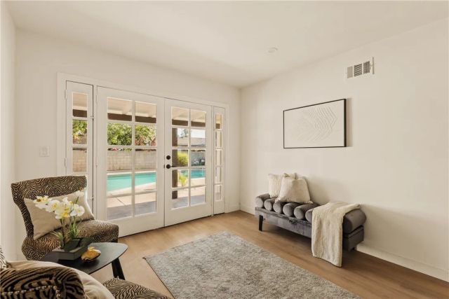 436 Hoover, Orange, CA 92867