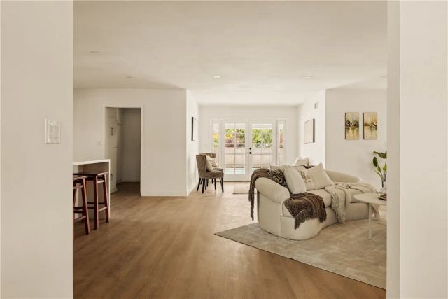 436 Hoover, Orange, CA 92867