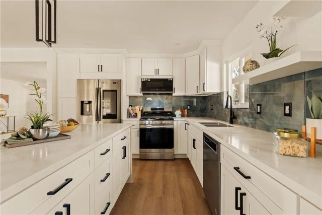 436 Hoover, Orange, CA 92867