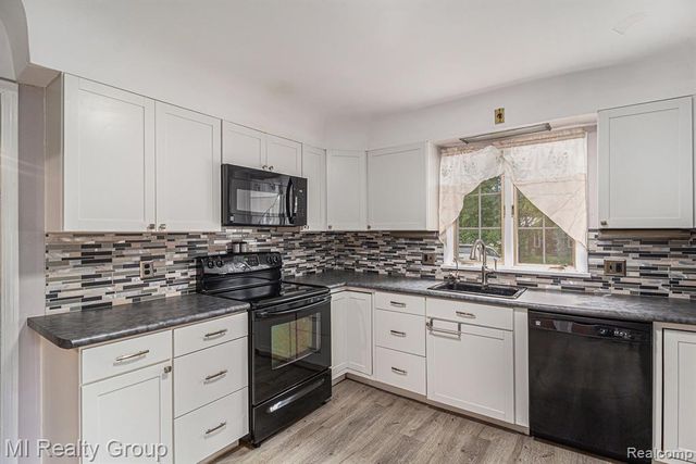 6552 W Imlay City Road, Imlay City, MI 48444