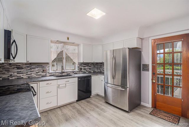 6552 W Imlay City Road, Imlay City, MI 48444