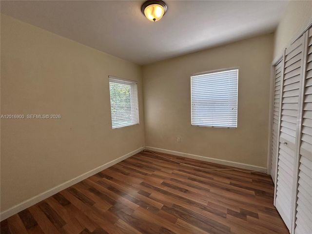 2843 SW 37th Ct W, Miami, FL 33134