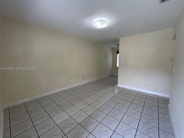 2843 SW 37th Ct W, Miami, FL 33134