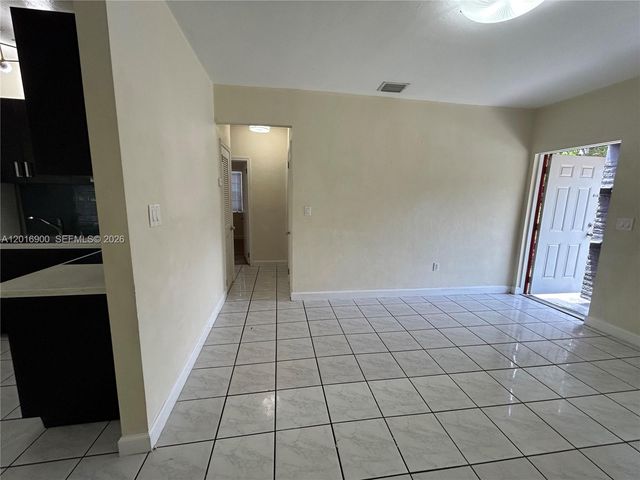 2843 SW 37th Ct W, Miami, FL 33134