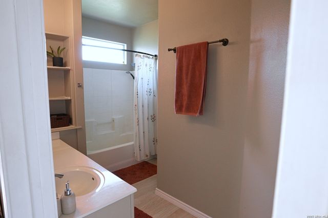 626 April Dr, Canyon Lake, TX 78133