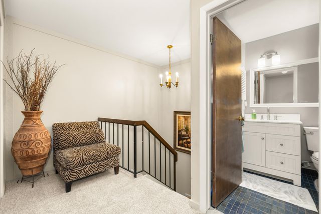 25073 Oakbrooke Drive, Southfield, MI 48033