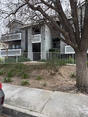 20320 Fanchon #104 104, Canyon Country, CA 91351