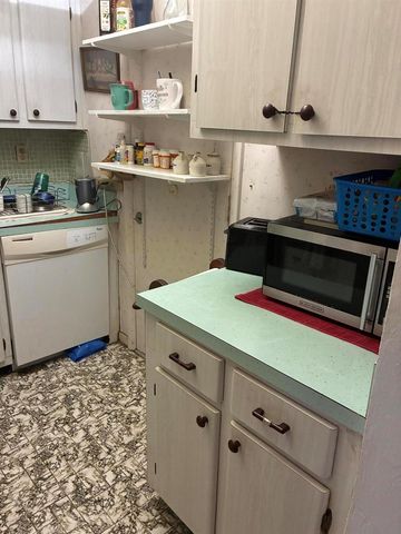 3020 NE 16th Avenue 102, Oakland Park, FL 33334