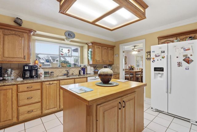 25404 Decker Prairie Rosehill Road, Magnolia, TX 77355