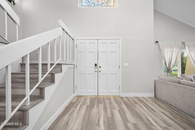 30623 Lakefront Drive, Agoura Hills, CA 91301