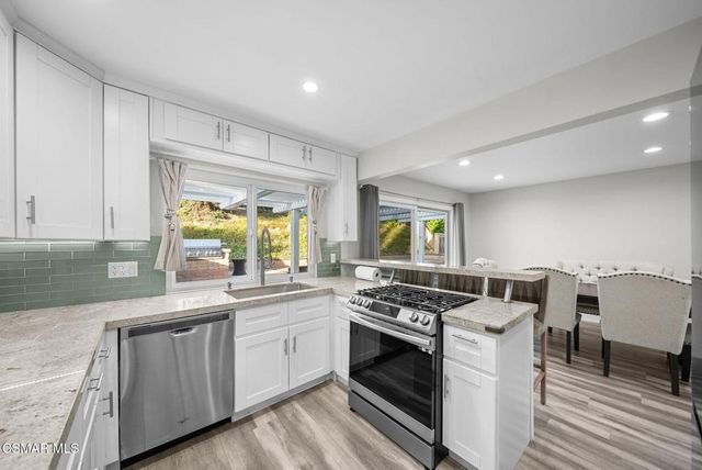 30623 Lakefront Drive, Agoura Hills, CA 91301