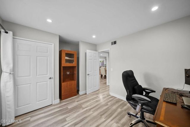 30623 Lakefront Drive, Agoura Hills, CA 91301