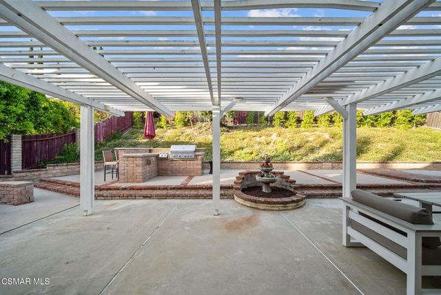 30623 Lakefront Drive, Agoura Hills, CA 91301