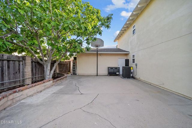 30623 Lakefront Drive, Agoura Hills, CA 91301