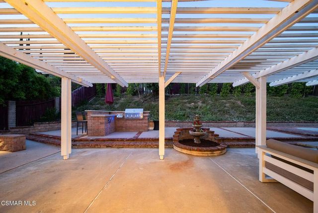 30623 Lakefront Drive, Agoura Hills, CA 91301