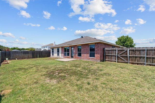 428 NE Murphy Road, Burleson, TX 76028