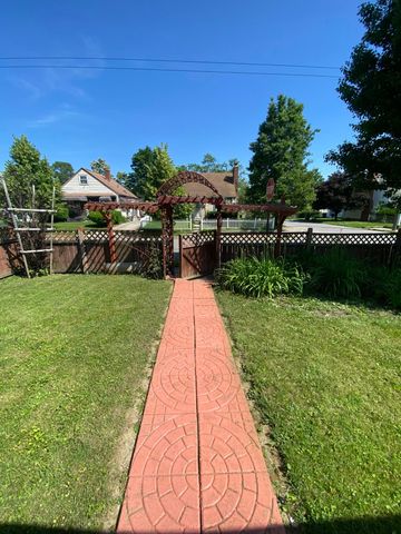 2219 Amherst Avenue, Columbus, OH 43223