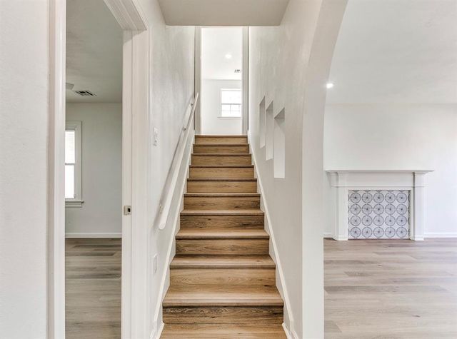 2504 NW 40th Street, Oklahoma City, OK 73112