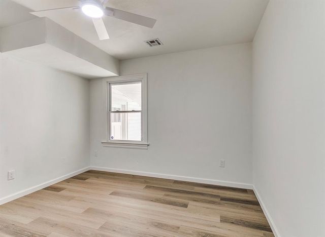 2504 NW 40th Street, Oklahoma City, OK 73112