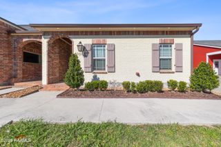 533 Evangeline Trail, Breaux Bridge, LA 70517