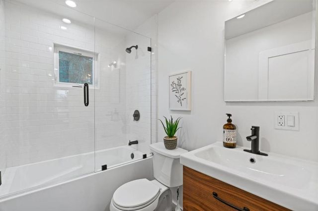 1415 Seabright Avenue, Santa Cruz, CA 95062