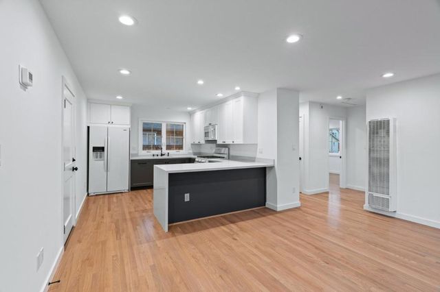 1415 Seabright Avenue, Santa Cruz, CA 95062