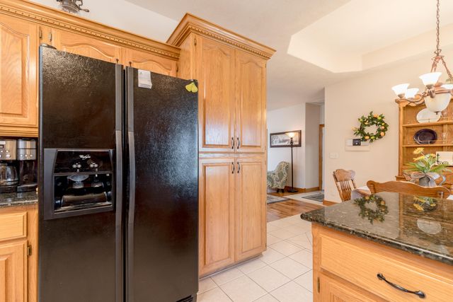 201 Green Oaks Drive, Ozark, MO 65721