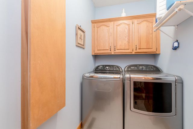 201 Green Oaks Drive, Ozark, MO 65721