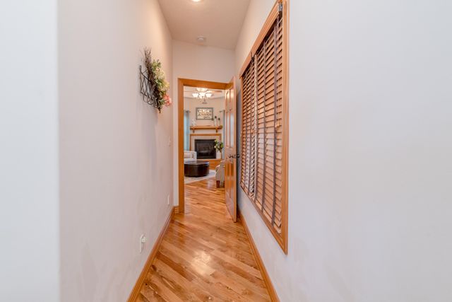 201 Green Oaks Drive, Ozark, MO 65721