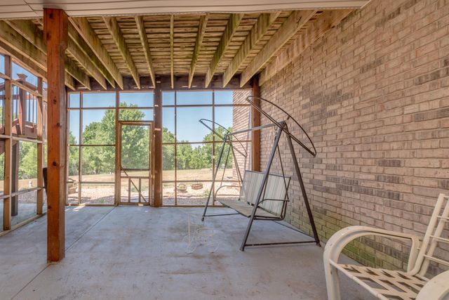 201 Green Oaks Drive, Ozark, MO 65721