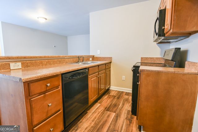 1766 Laurel Ridge Drive SW, Conyers, GA 30094