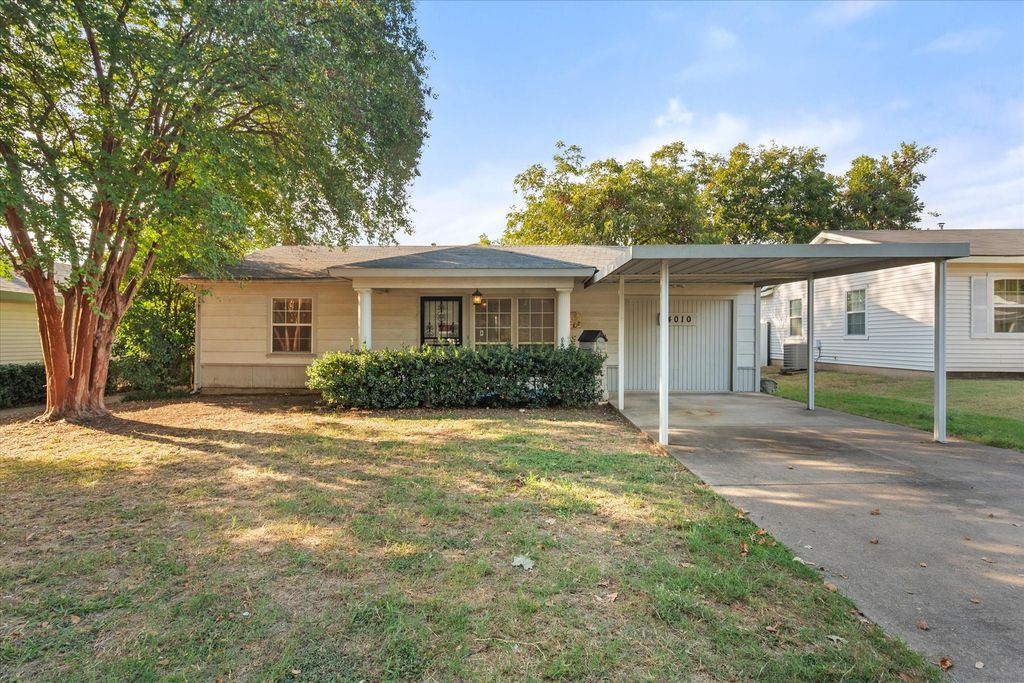 4010 Texas Drive, Dallas, TX 75211