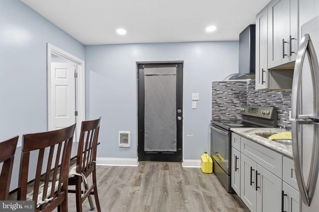 433 W SOMERSET ST, Philadelphia, PA 19133