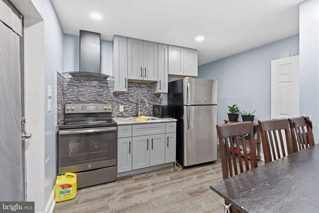 433 W SOMERSET ST, Philadelphia, PA 19133