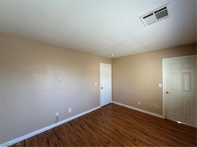 9510 Diamond Bridge Avenue, Las Vegas, NV 89166