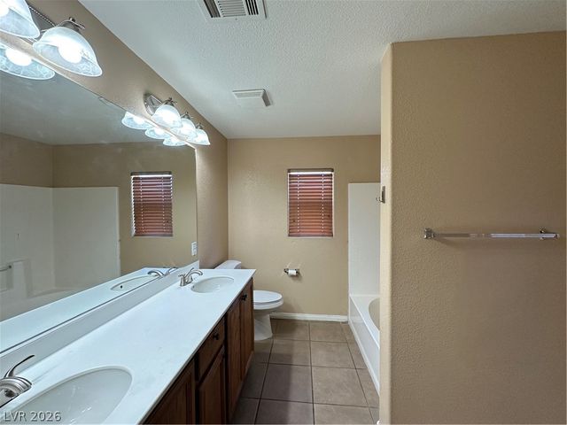 9510 Diamond Bridge Avenue, Las Vegas, NV 89166