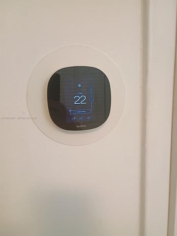 6424 Collins Ave 204, Miami Beach, FL 33141