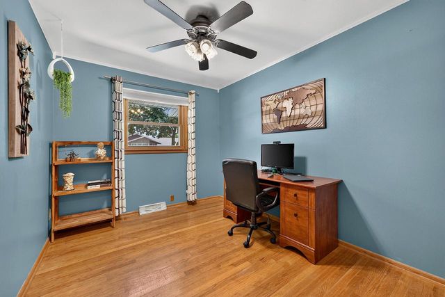8020 49th AVENUE, Kenosha, WI 53142