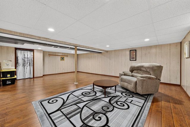 8020 49th AVENUE, Kenosha, WI 53142