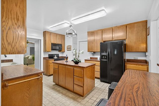 760 Orange St, Yuba City, CA 95991