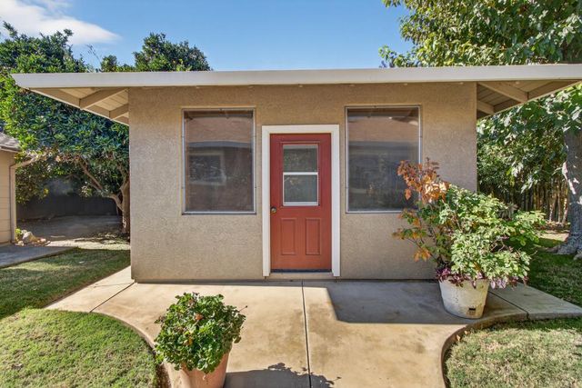 760 Orange St, Yuba City, CA 95991