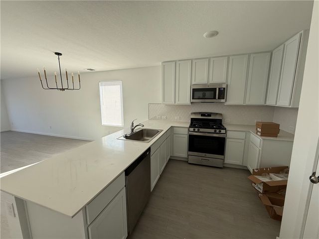 7802 Thor Dr, Corpus Christi, TX 78414