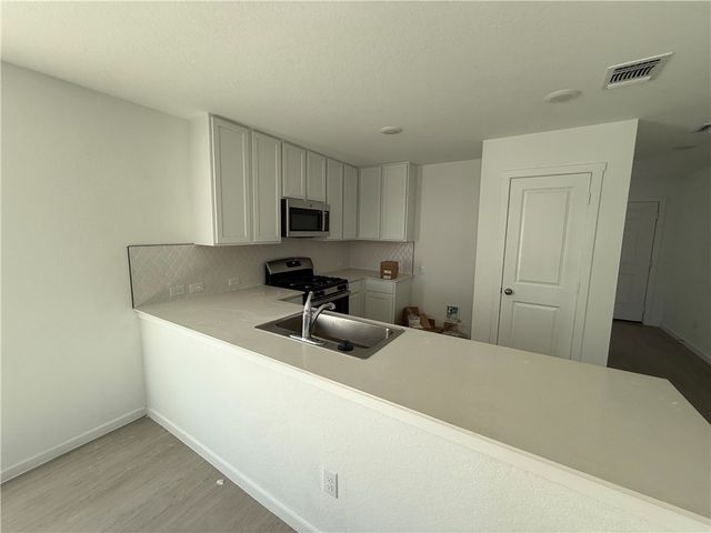 7802 Thor Dr, Corpus Christi, TX 78414