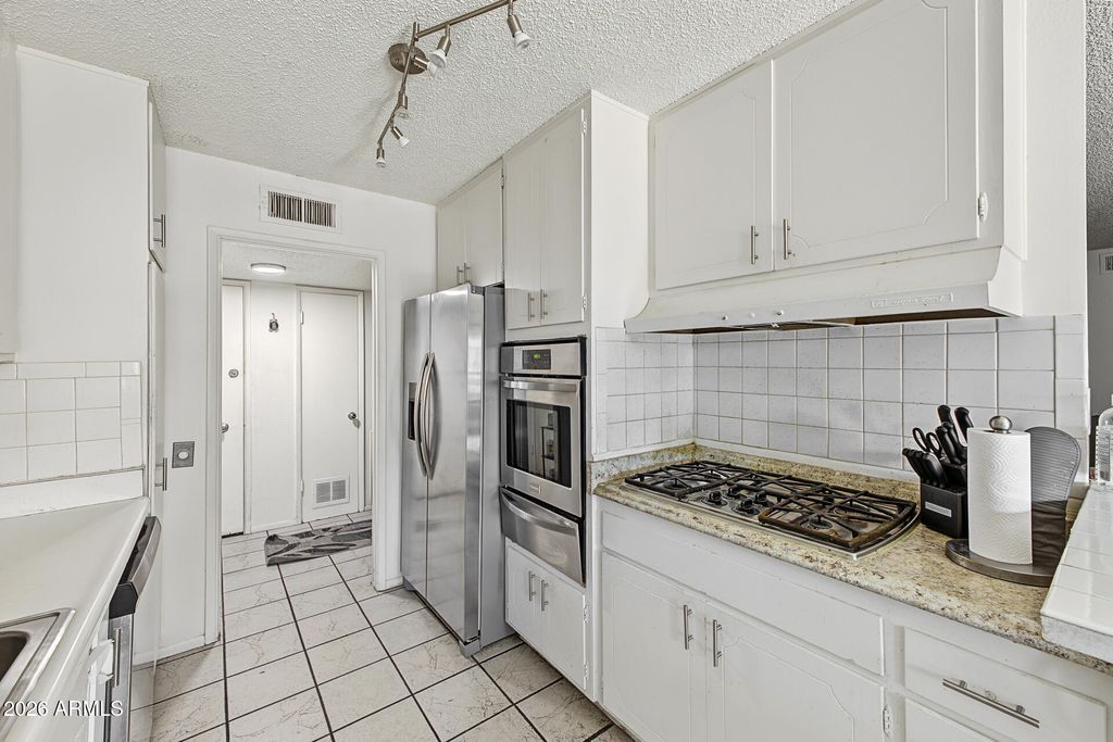 6767 N 7th Street 130, Phoenix, AZ 85014 — photo 2