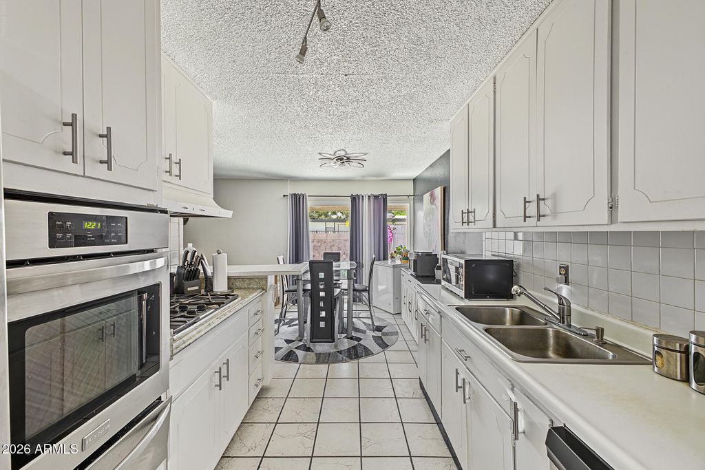 6767 N 7th Street 130, Phoenix, AZ 85014 — photo 3